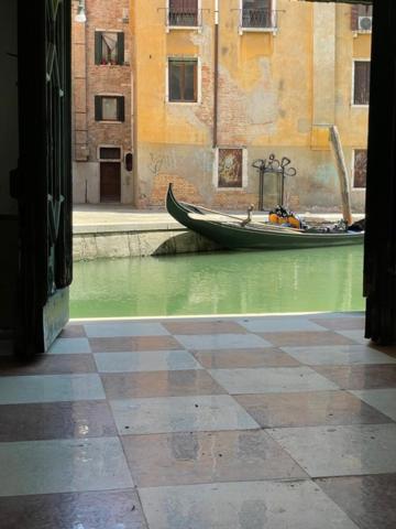 San Marco Apartment With Canal View Velence Kültér fotó