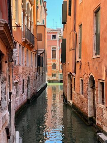 San Marco Apartment With Canal View Velence Kültér fotó